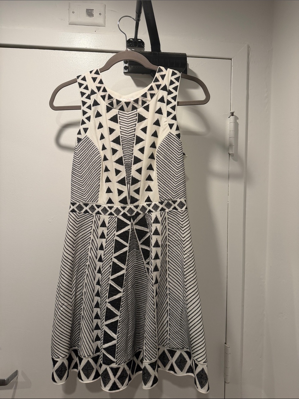 Parker Black and White Geometric Sleeveless Fit-and-Flare Dress